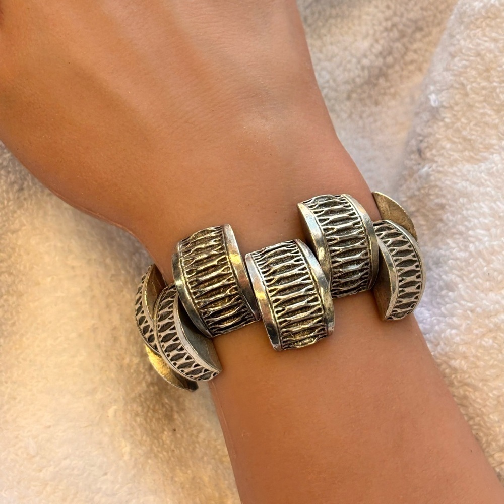 Vintage Brutalist Bold Chunky Half Barrel Link Silver Tone Bracelet